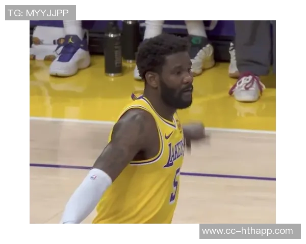 湖人连败期间艾顿表现低迷场均仅得65分和55个篮板命中率不足40